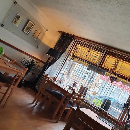 Golden Sands Hotel - St Chad'S Road Μπλάκπουλ Εξωτερικό φωτογραφία
